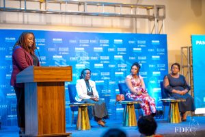 54963677636_c382fc5ef6_o-min